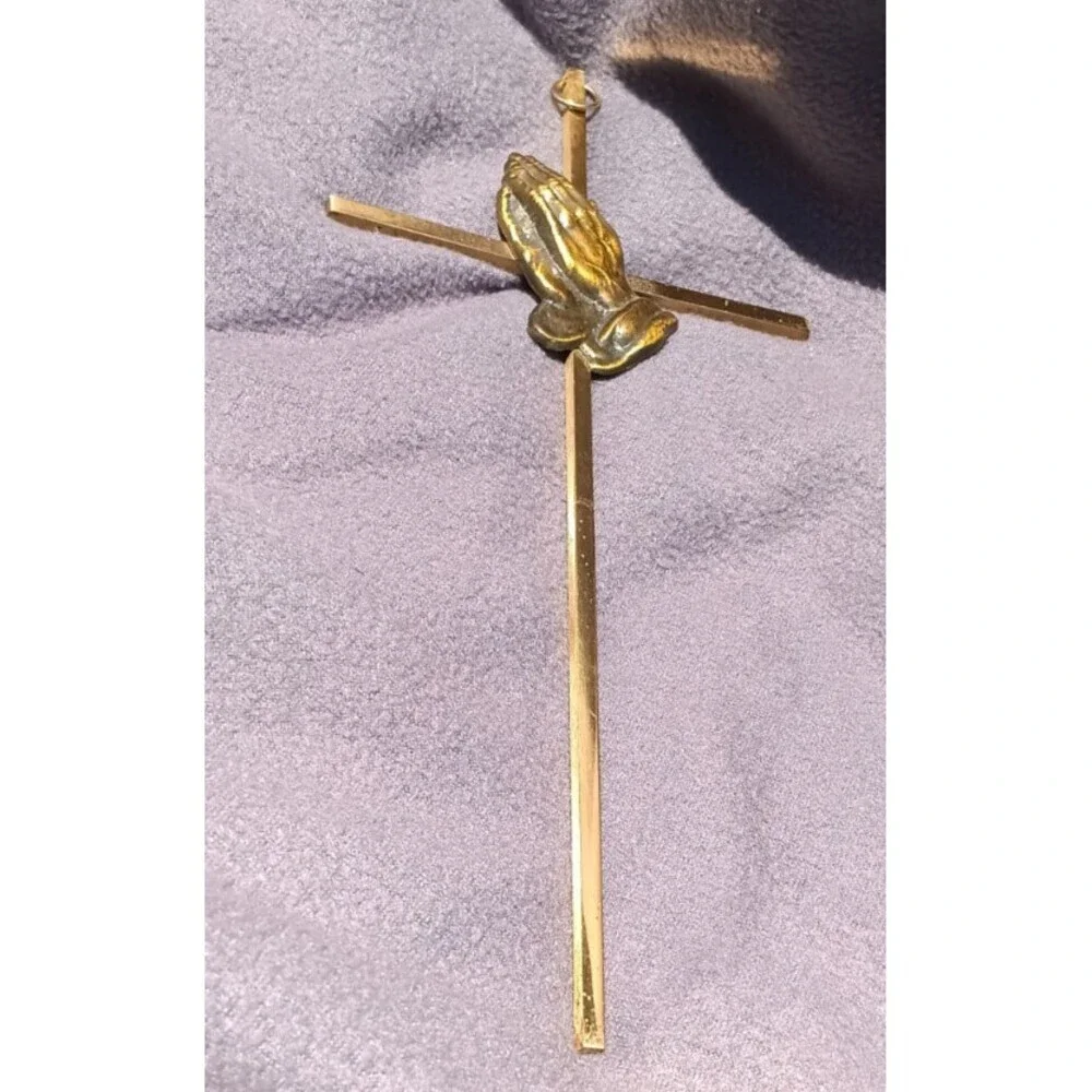 Brass Cross With Praying Hands Crucifix Wall Decor 10